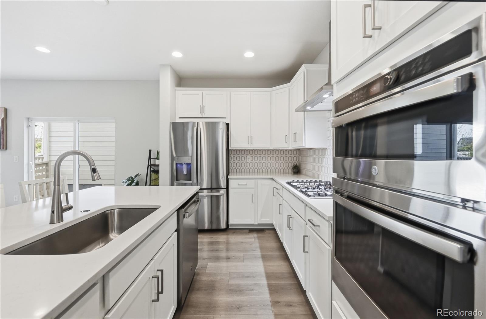 9912 Monte Vista Avenue Littleton CO 80125