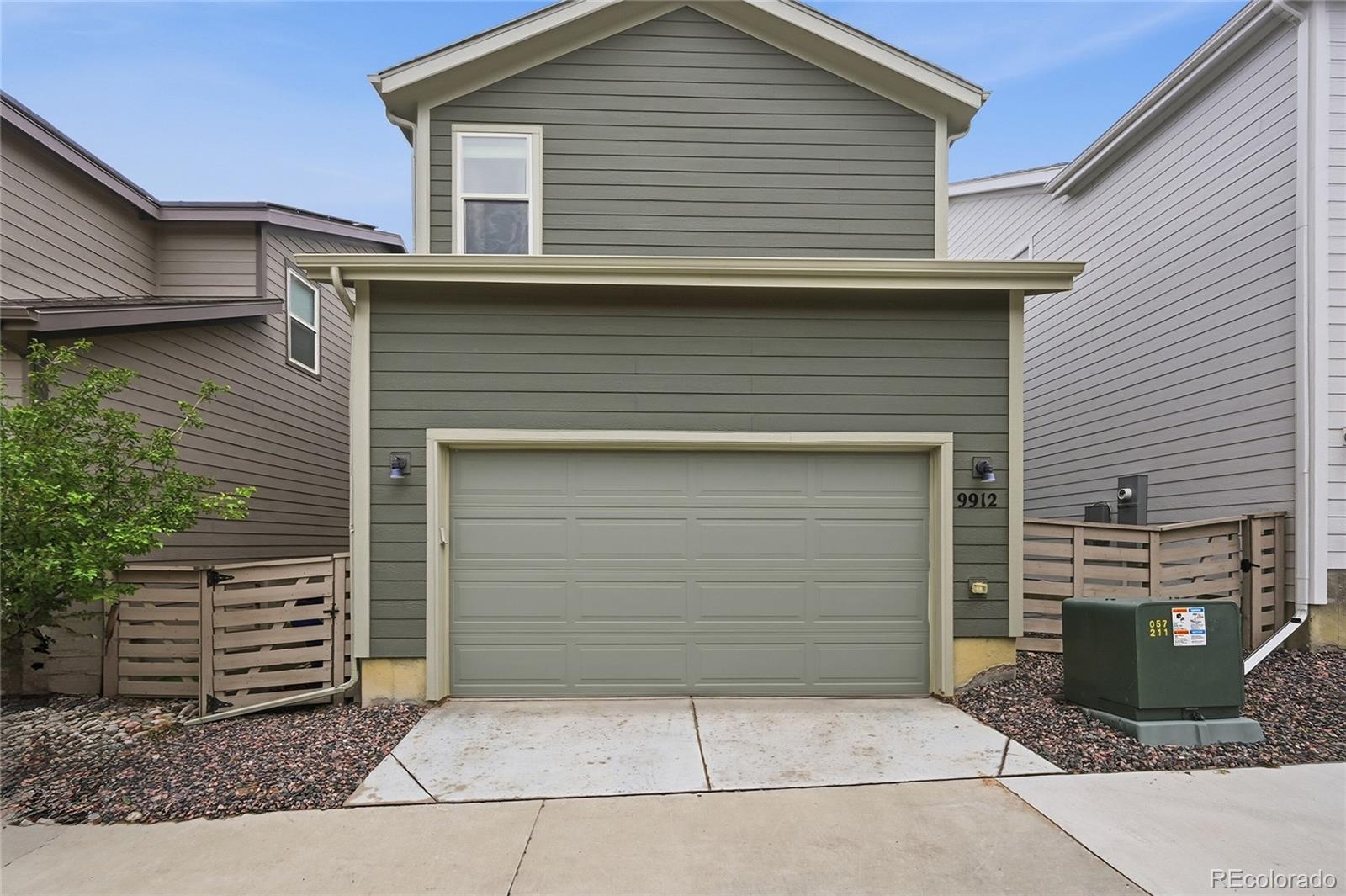 9912 Monte Vista Avenue Littleton CO 80125