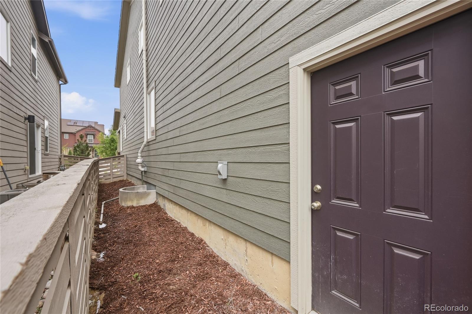 9912 Monte Vista Avenue Littleton CO 80125