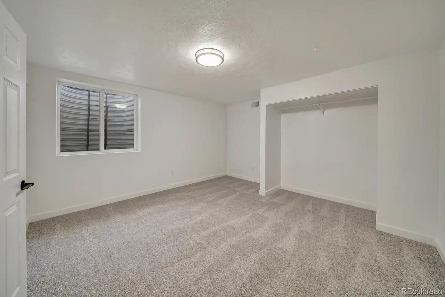 4666 Freeport Way Denver CO 80239