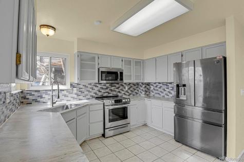 2585 S Truckee Way Aurora CO 80013