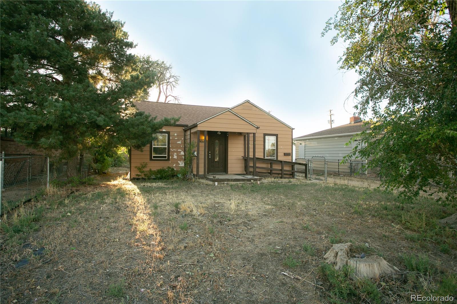 7261 Magnolia Street Commerce City CO 80022
