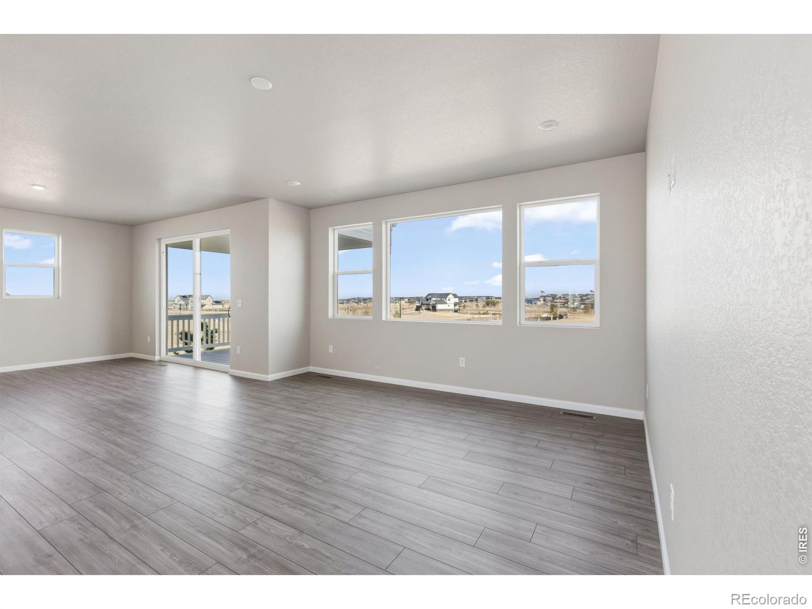 24317 E River Front Drive Aurora CO 80019