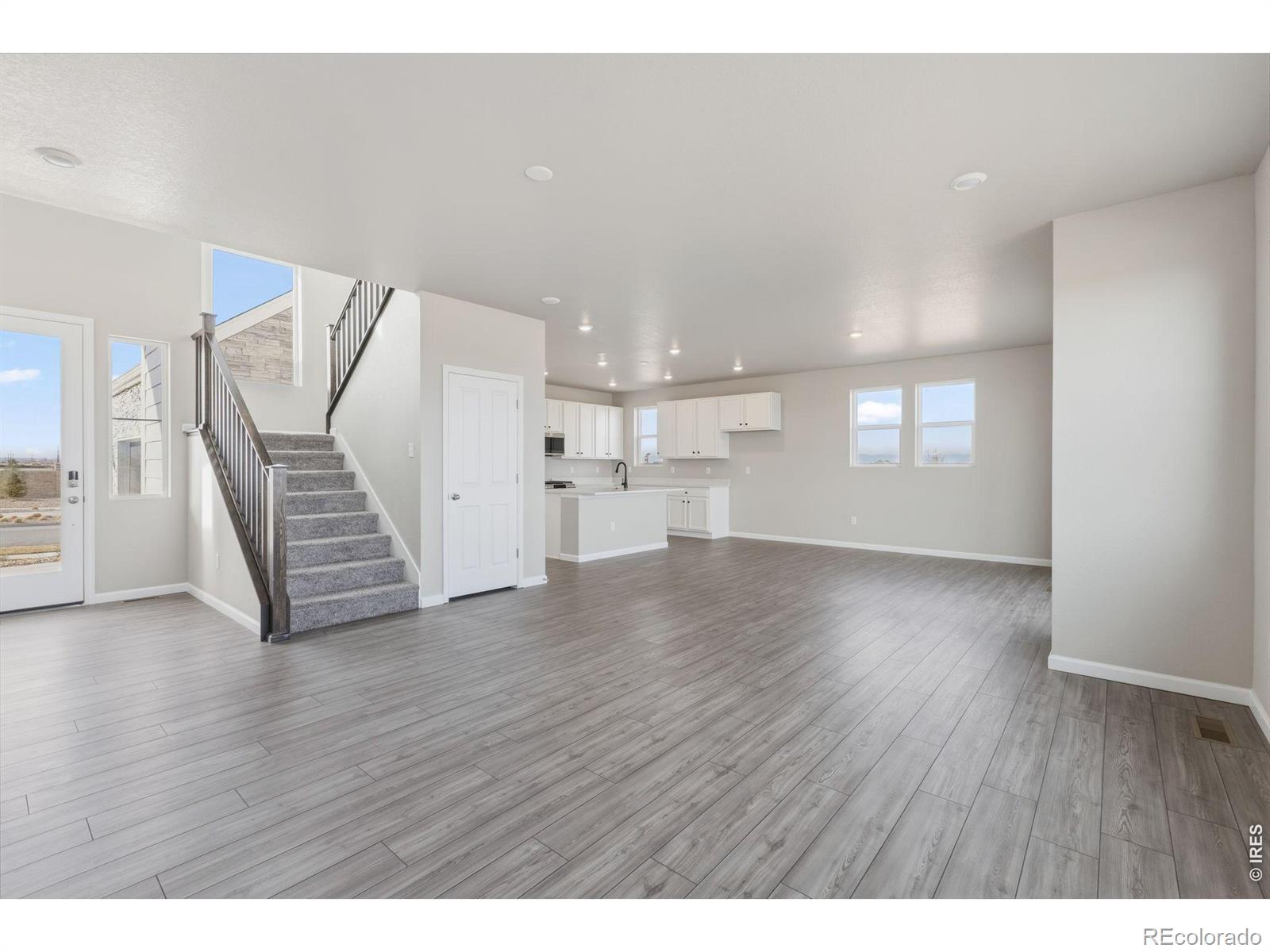 24317 E River Front Drive Aurora CO 80019