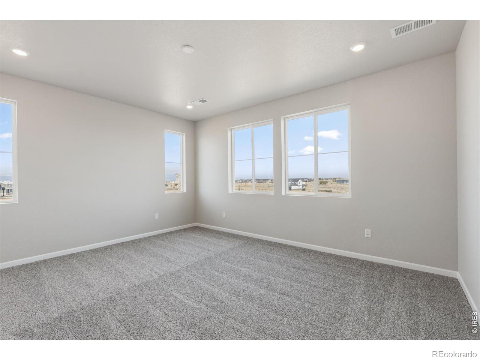 24317 E River Front Drive Aurora CO 80019