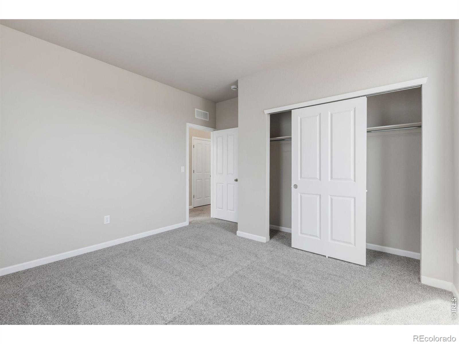 24317 E River Front Drive Aurora CO 80019