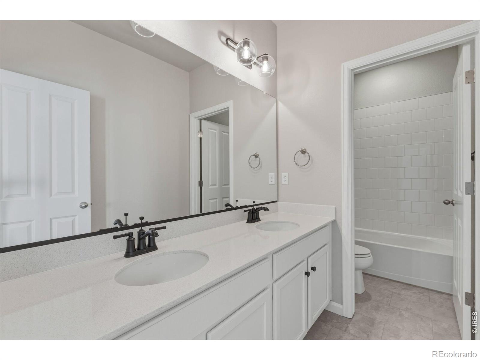 24317 E River Front Drive Aurora CO 80019