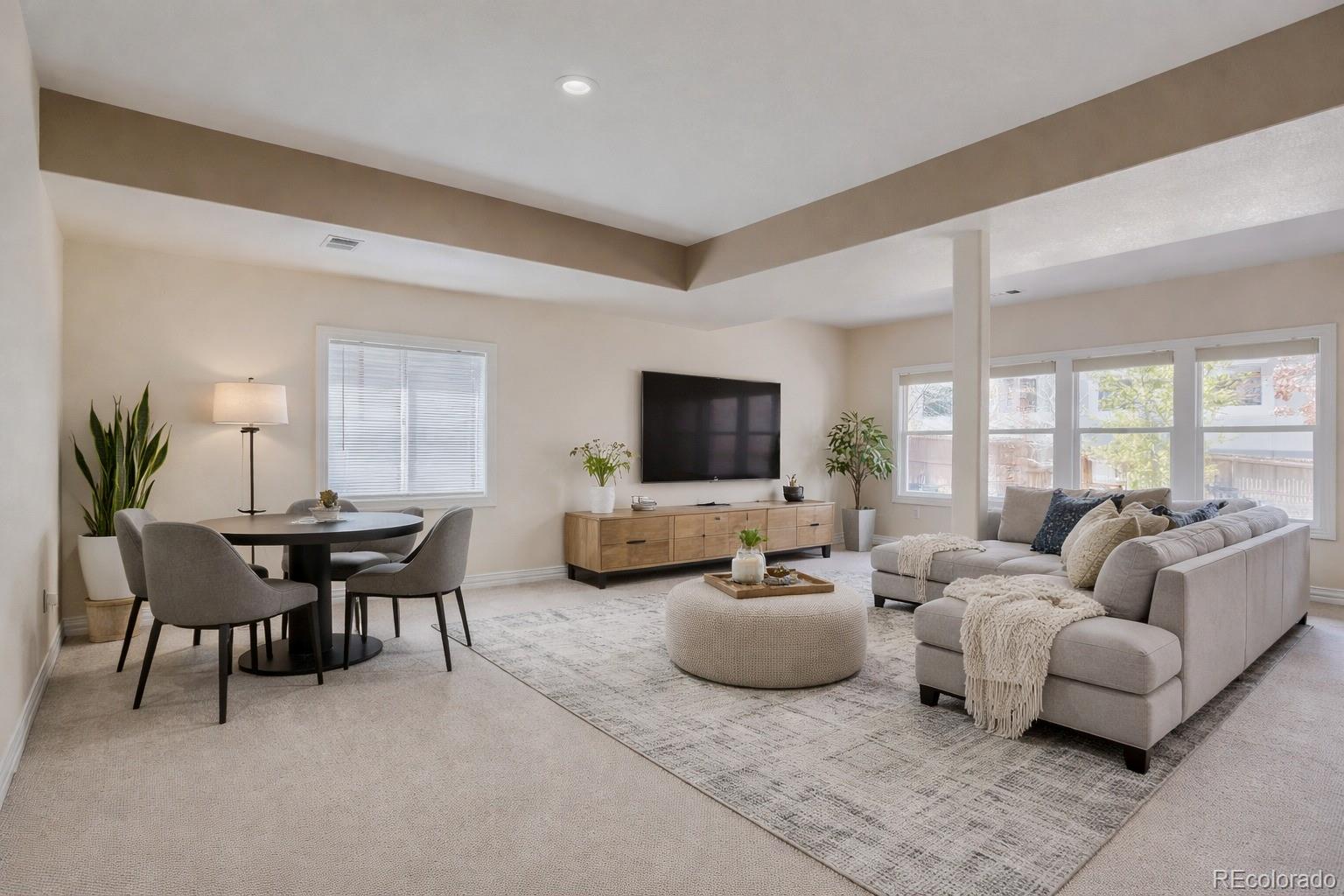 9041 Kittiwake Street Littleton CO 80126
