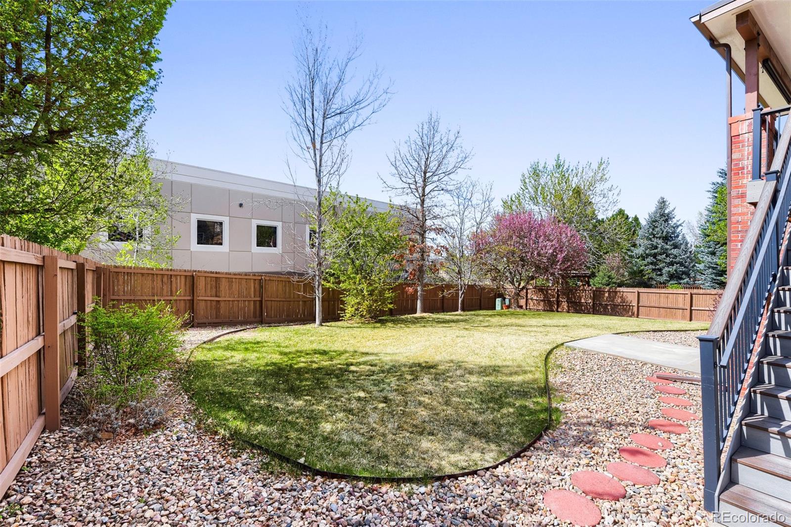 9041 Kittiwake Street Littleton CO 80126