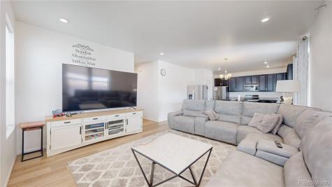 27584 E 6th Drive Aurora CO 80018