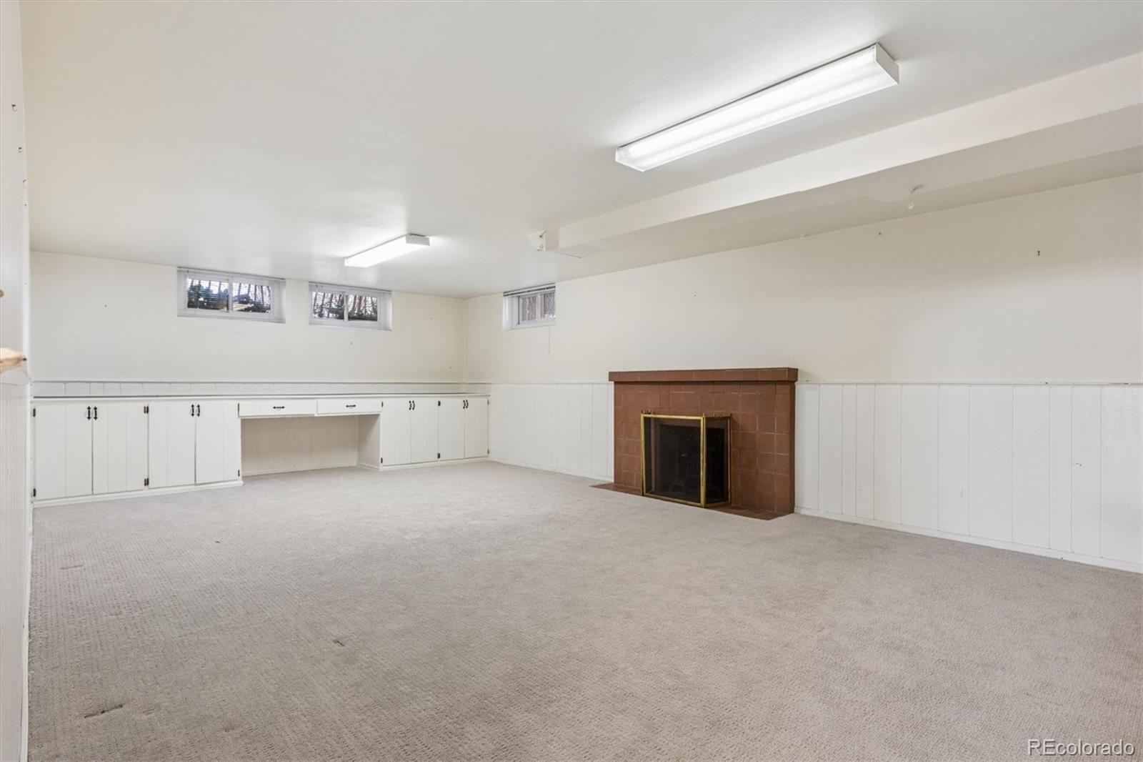 6 Ivy Lane Denver CO 80220