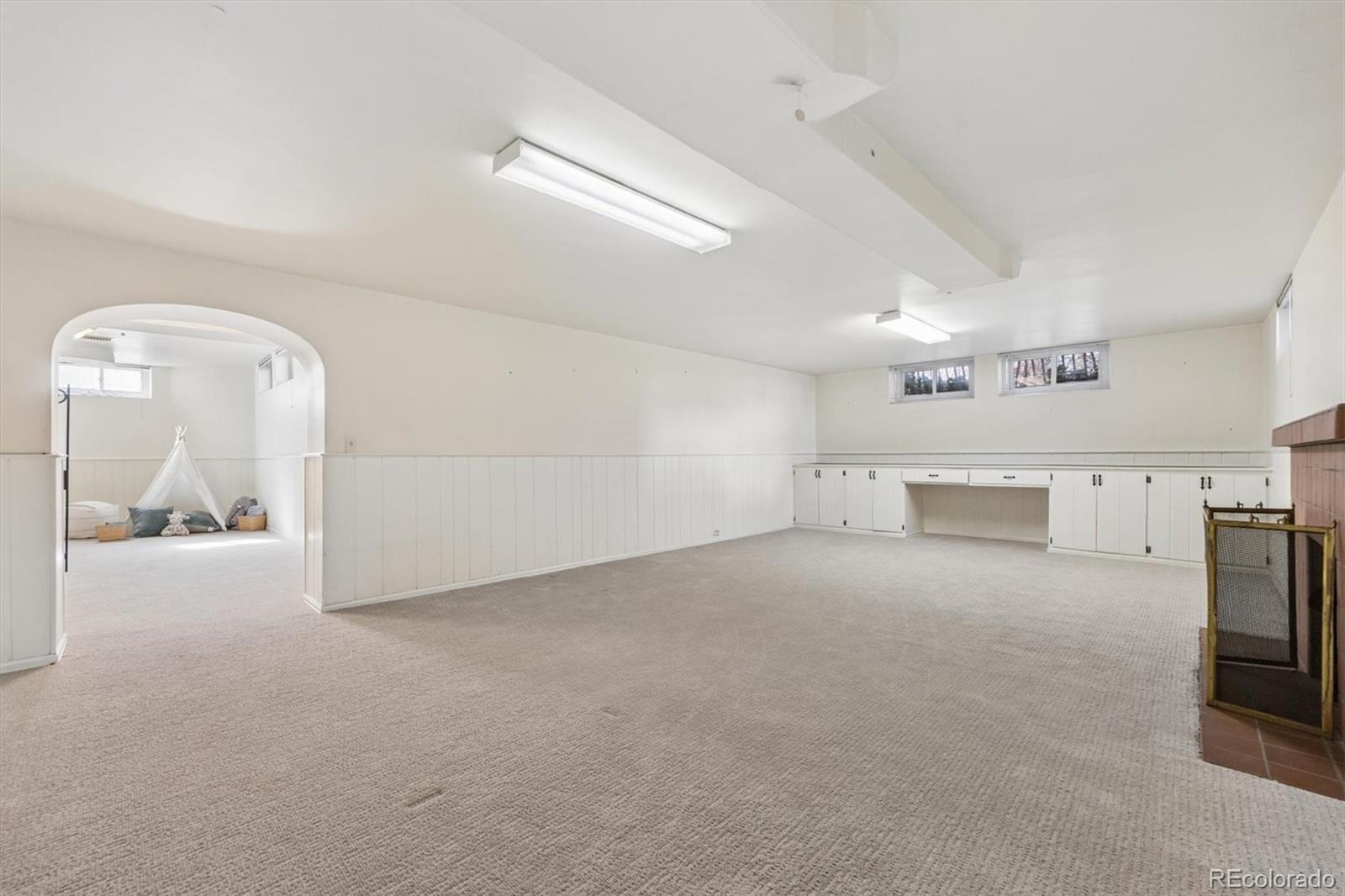 6 Ivy Lane Denver CO 80220