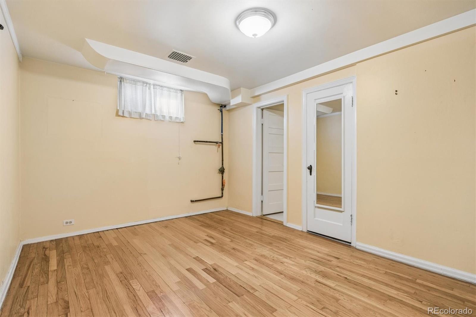6 Ivy Lane Denver CO 80220