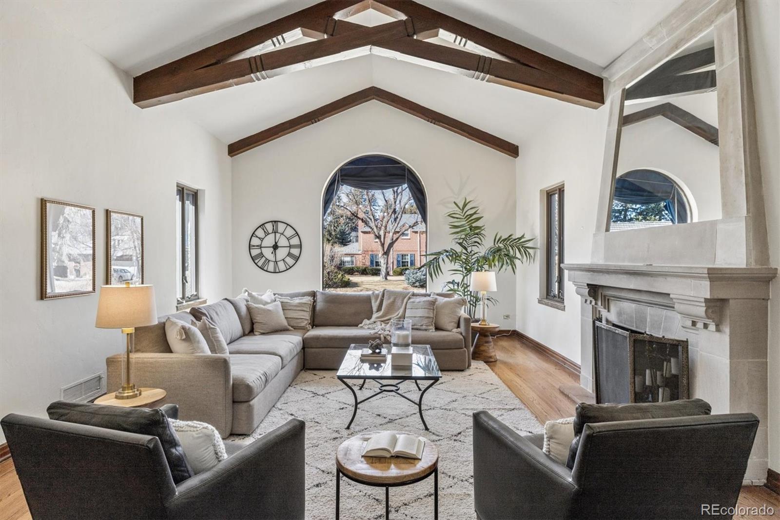 6 Ivy Lane Denver CO 80220