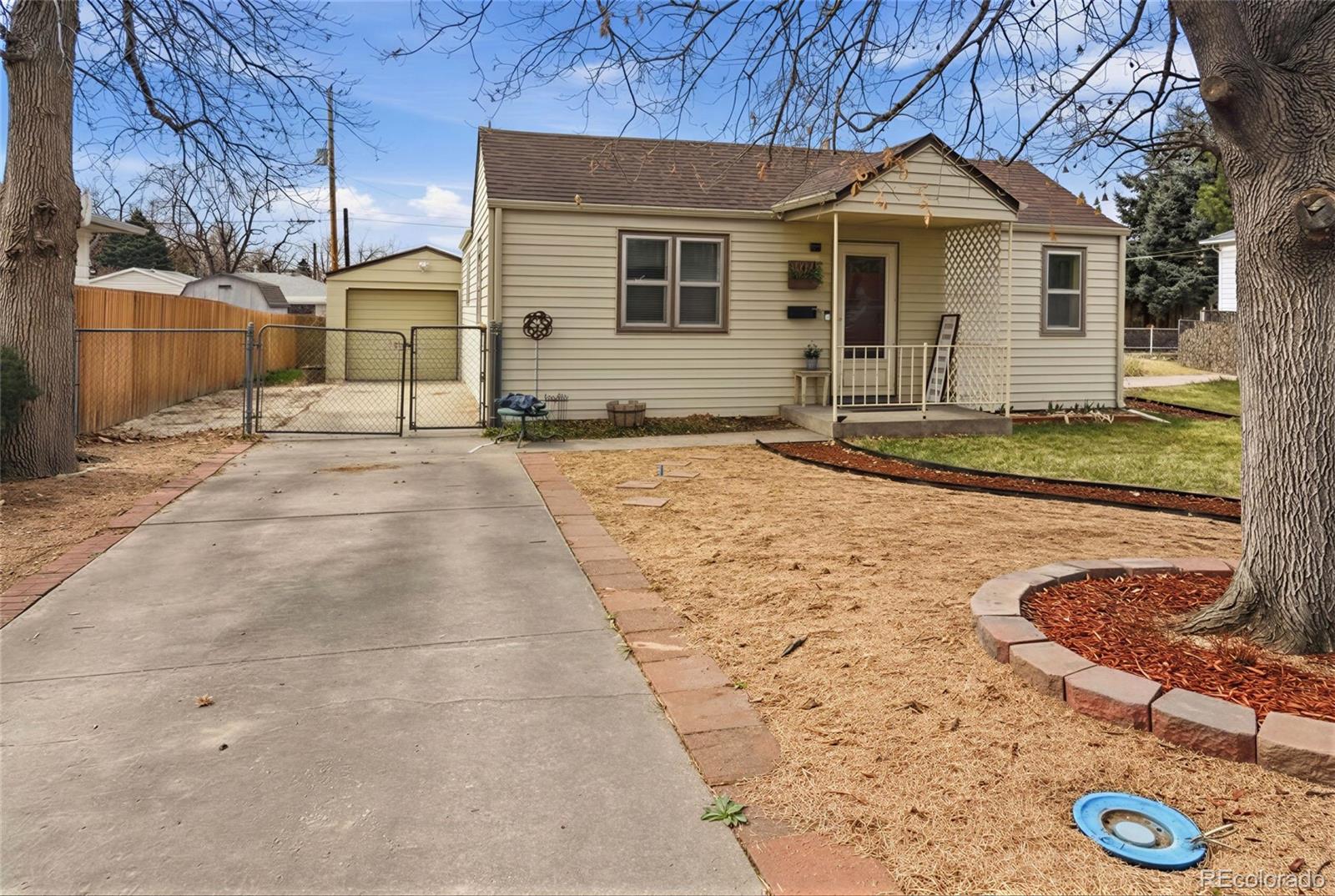 4737 S Pennsylvania Street Englewood CO 80113