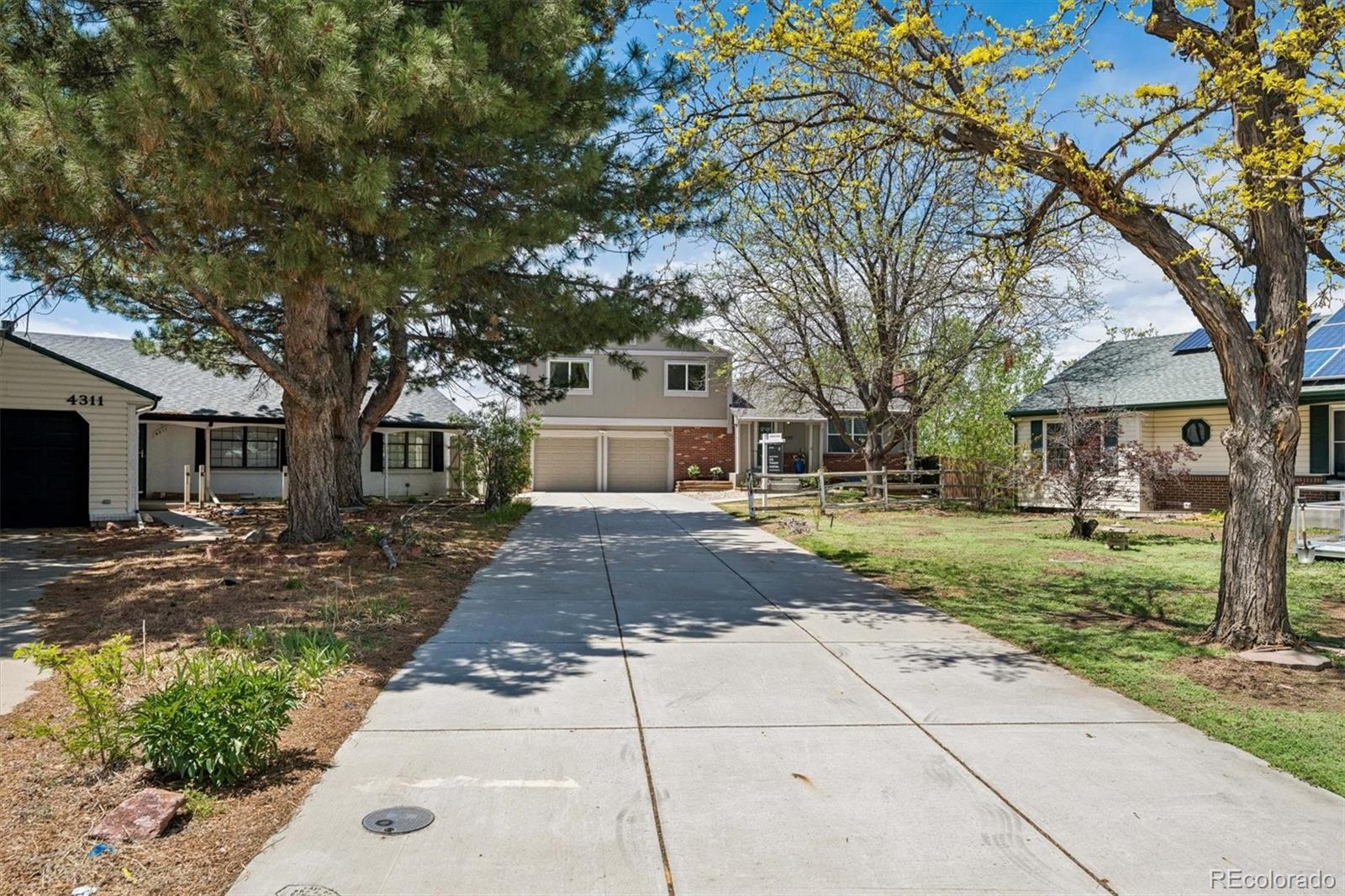 4301 S Evanston Court Aurora CO 80015