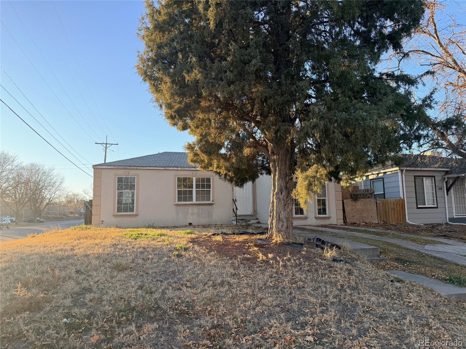 1703 Kenton Street Aurora CO 80010
