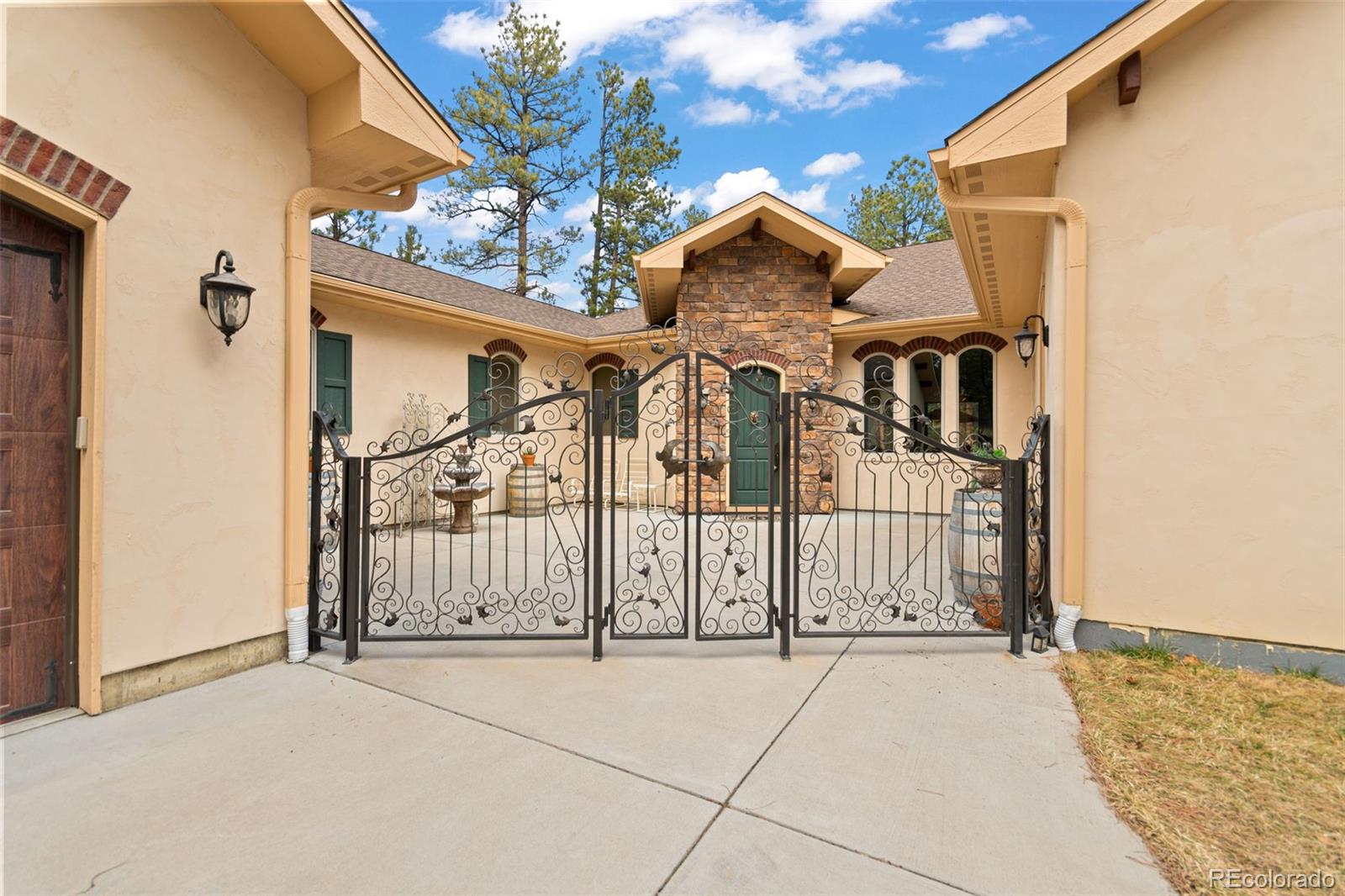 1429 Gore Circle Larkspur CO 80118