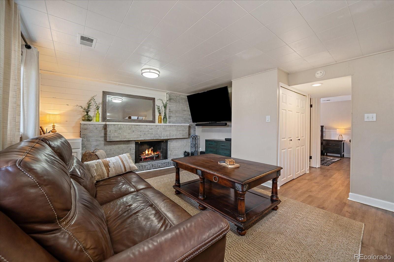 3272 S Wabash Court Denver CO 80231