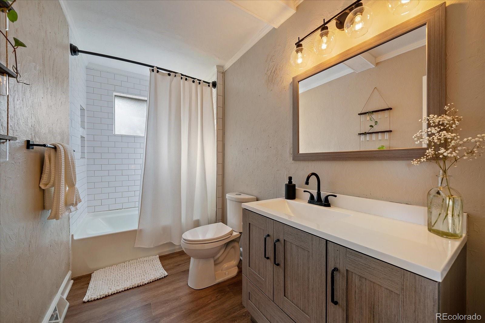 3272 S Wabash Court Denver CO 80231