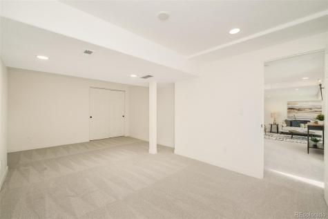 8176 Lone Oak Court Lone Tree CO 80124