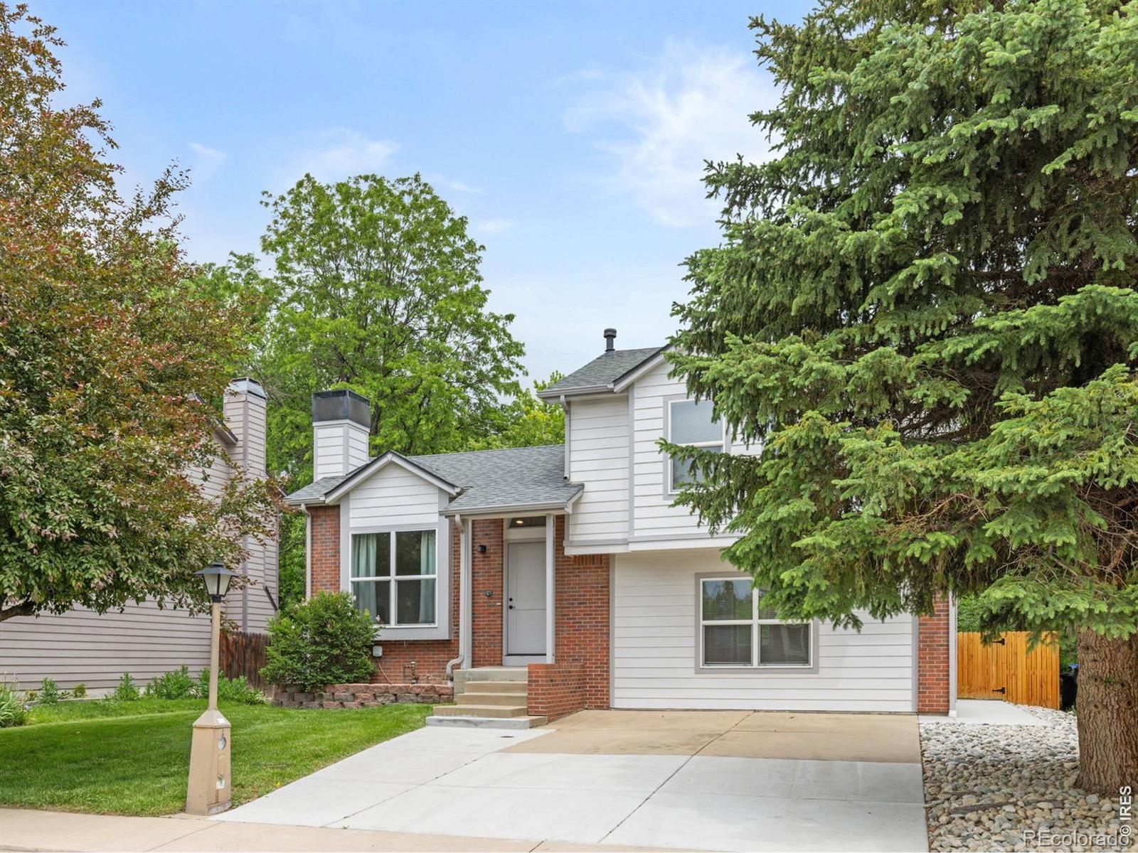 712 Cameron Lane Longmont CO 80504