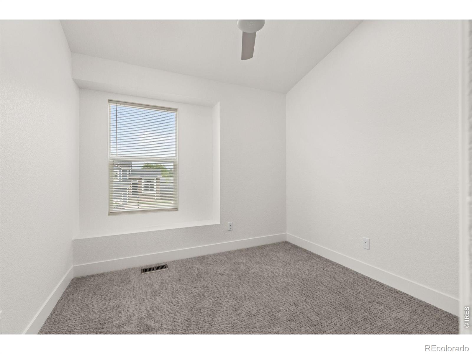 712 Cameron Lane Longmont CO 80504