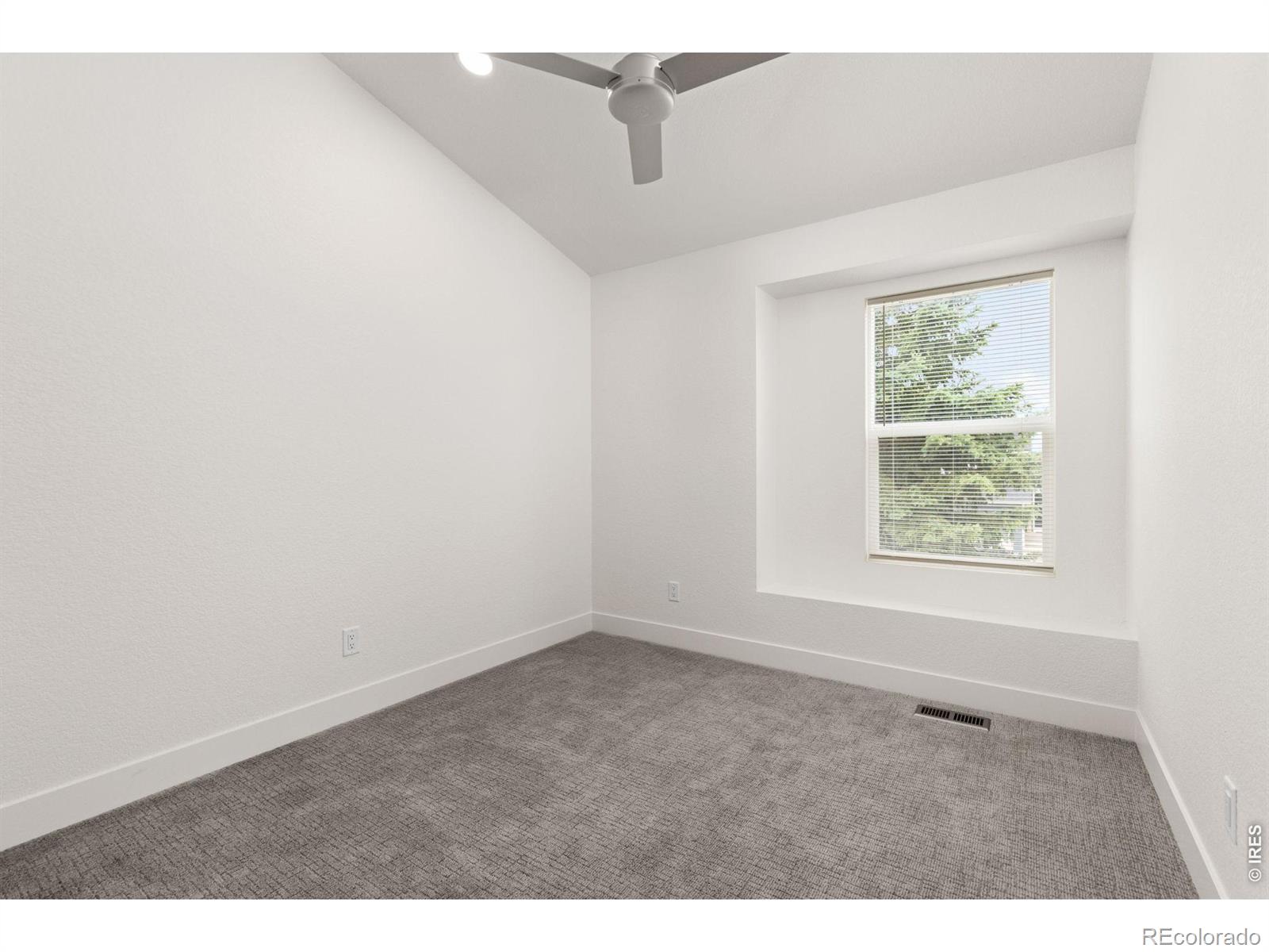 712 Cameron Lane Longmont CO 80504