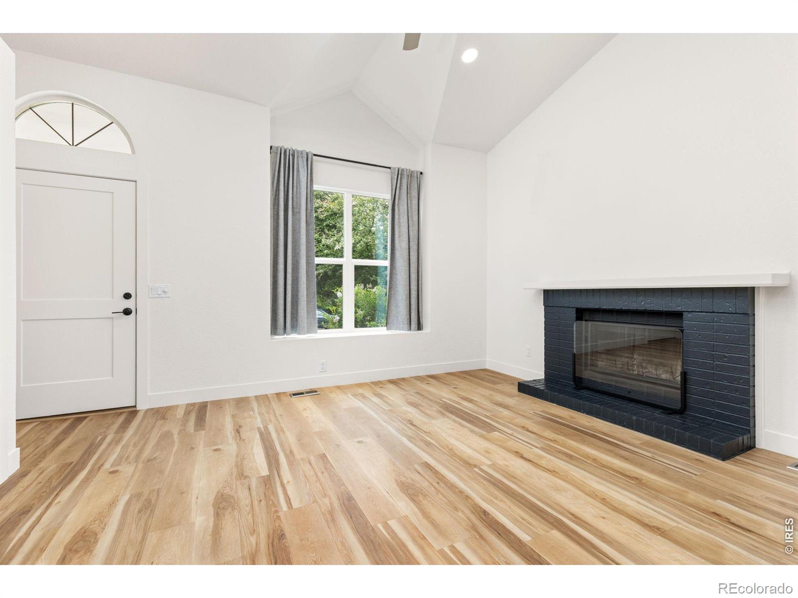 712 Cameron Lane Longmont CO 80504