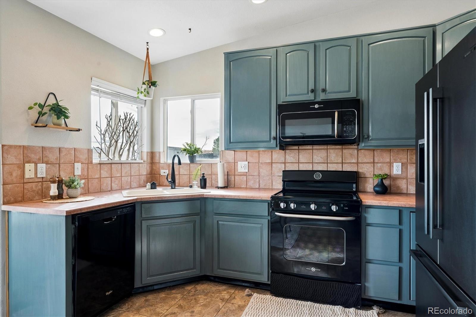 7738 Mule Deer Place Littleton CO 80125