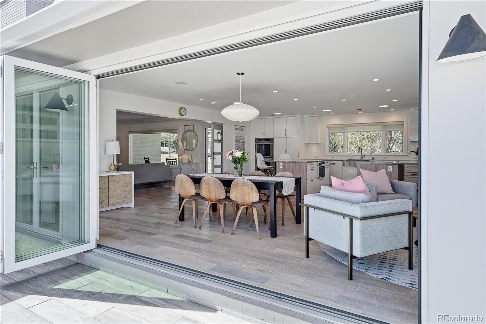 5420 Lakeshore Drive Littleton CO 80123