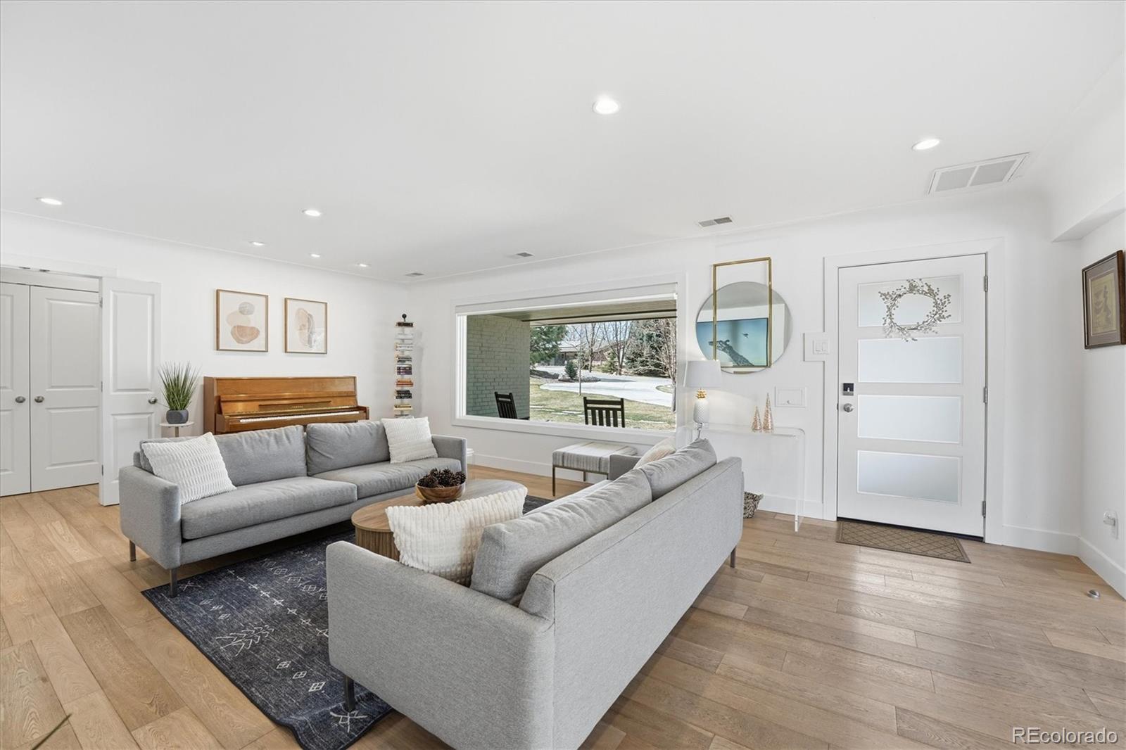 5420 Lakeshore Drive Littleton CO 80123