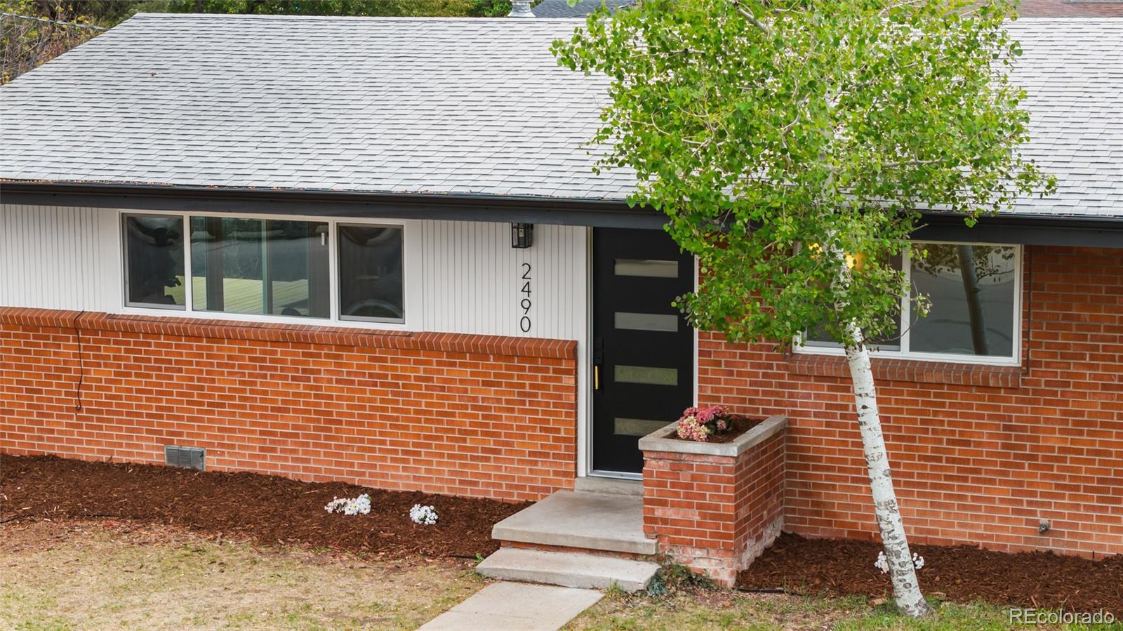 2490 Lewis Street Lakewood CO 80215