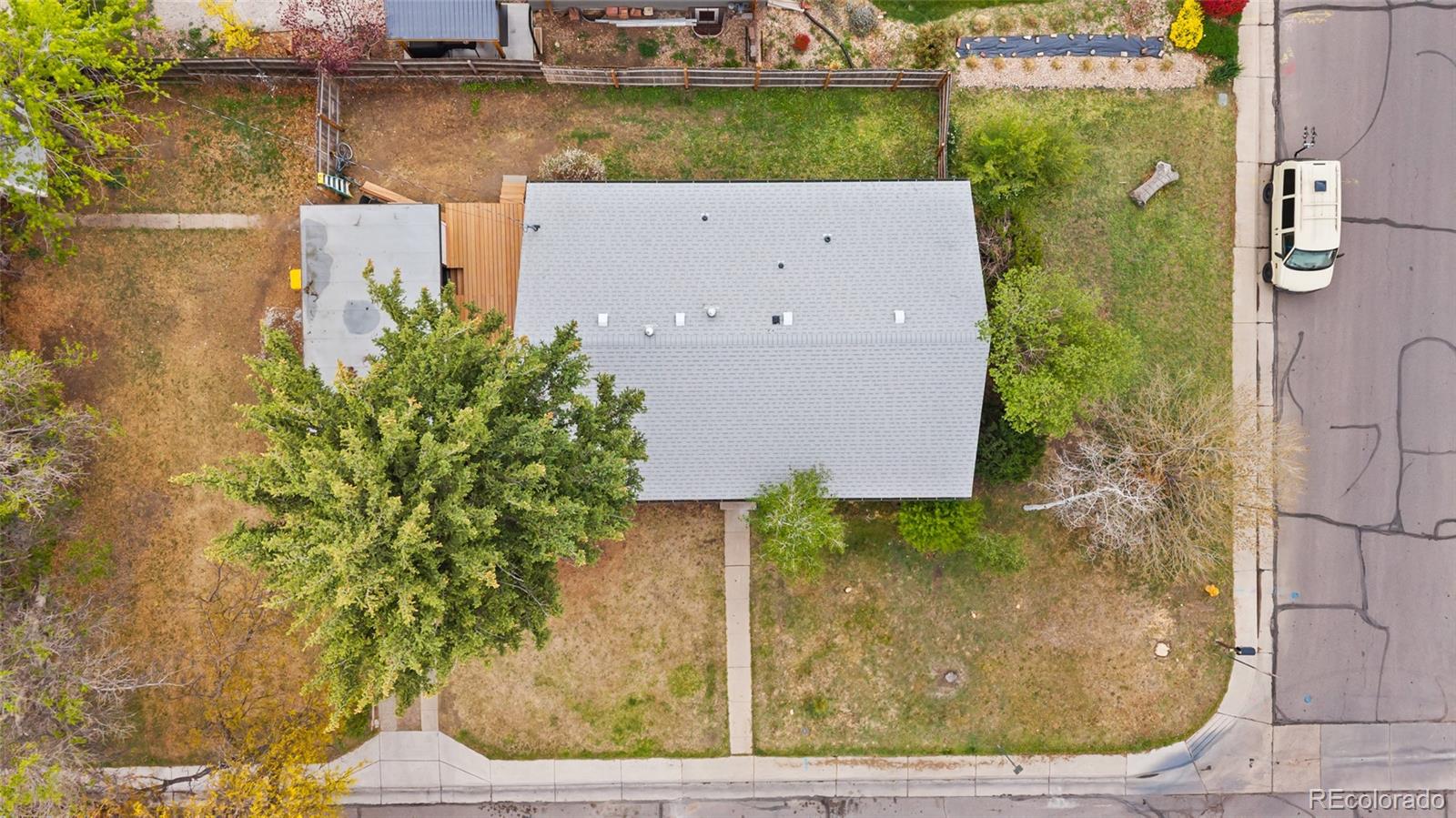 2490 Lewis Street Lakewood CO 80215