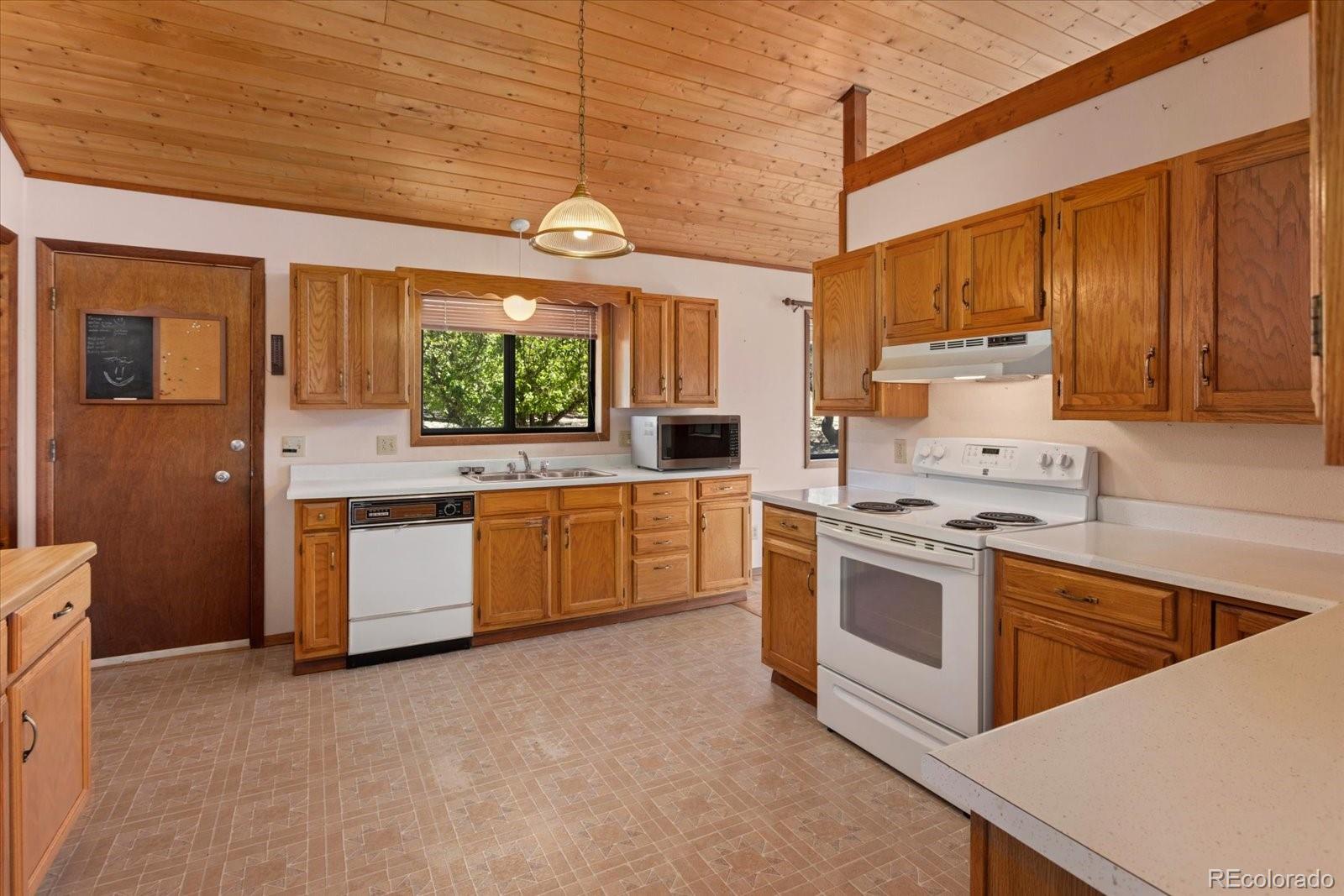 9988 E Cherokee Drive Salida CO 81201