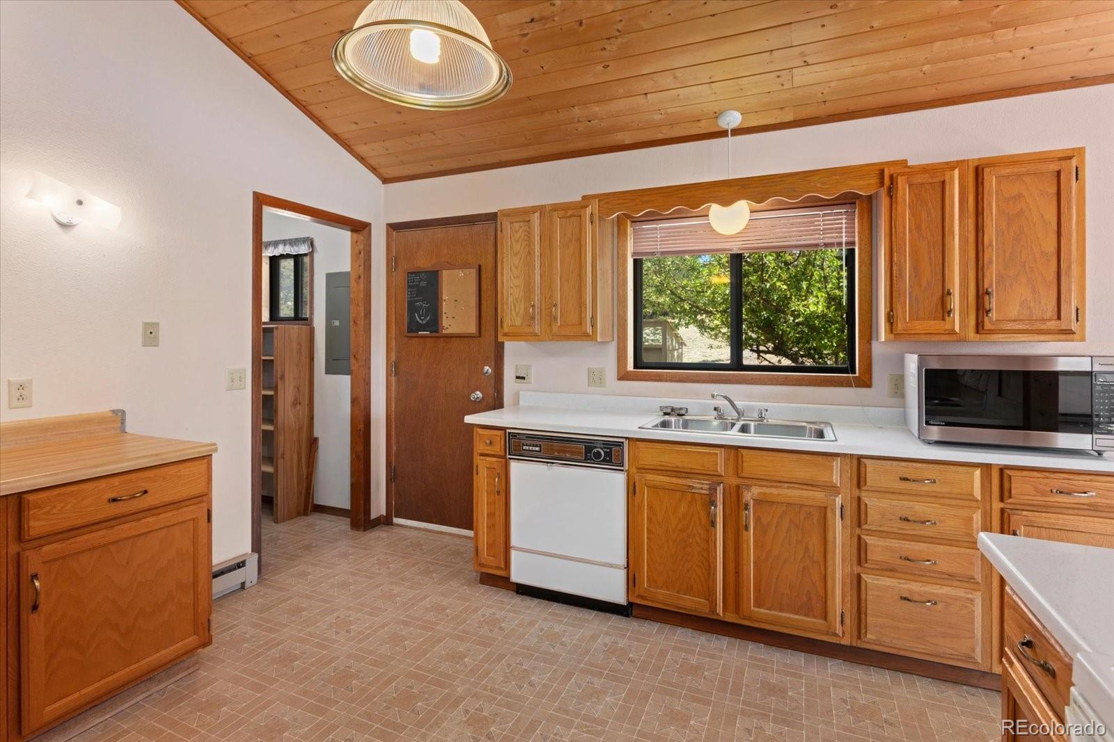 9988 E Cherokee Drive Salida CO 81201