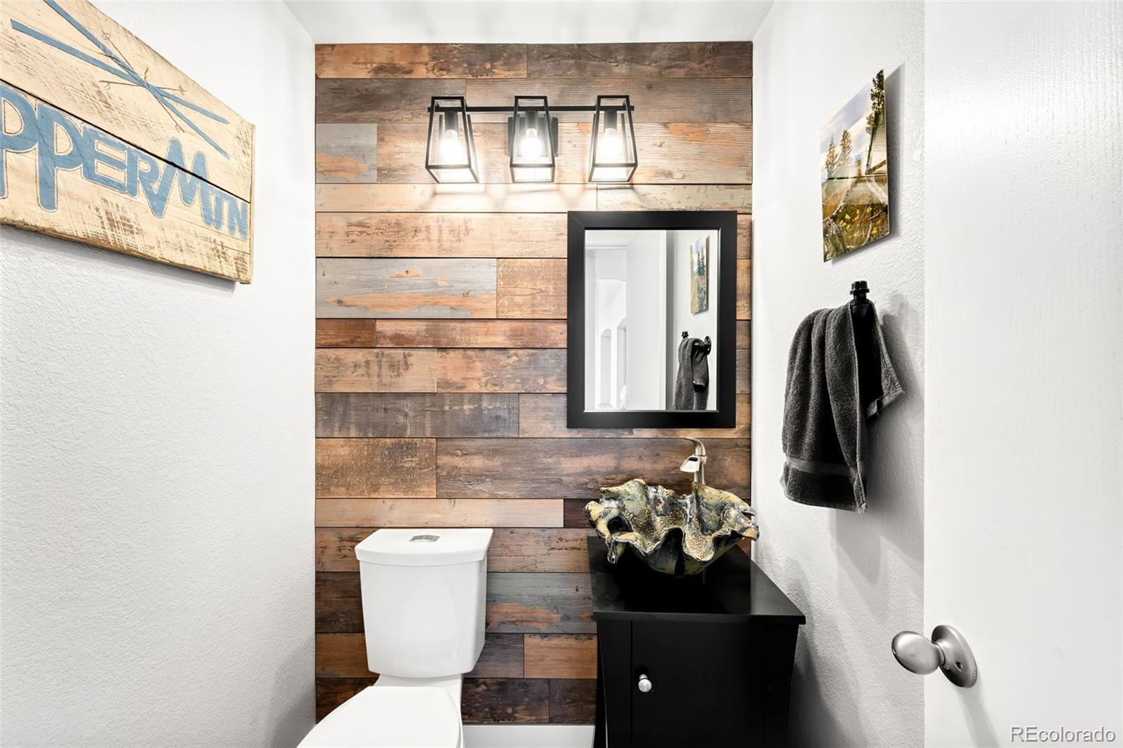5547 Quail Street Arvada CO 80002