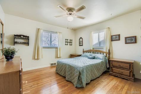 2381 Nome Street Aurora CO 80010