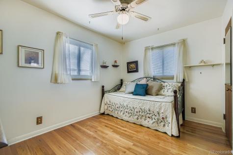 2381 Nome Street Aurora CO 80010