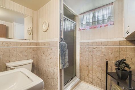 2381 Nome Street Aurora CO 80010