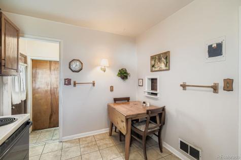 2381 Nome Street Aurora CO 80010