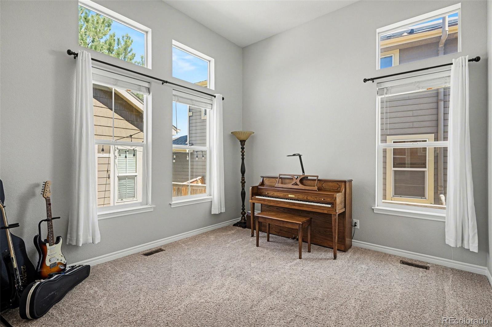 10912 Huntwick Street Highlands Ranch CO 80130