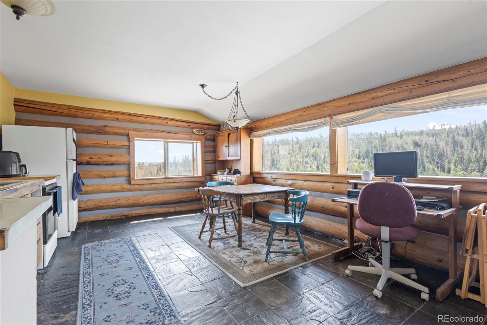 56 GCR 373 Parshall CO 80468