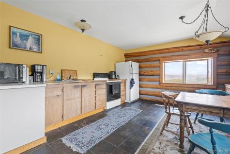 56 GCR 373 Parshall CO 80468