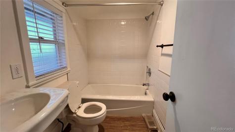 2004 Oak Way Colorado Springs CO 80906