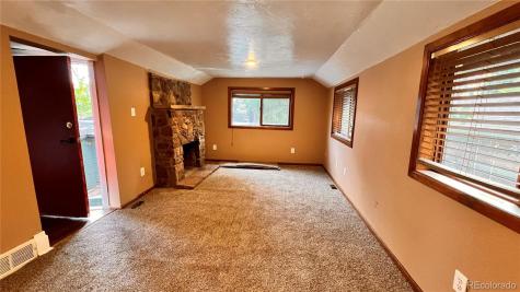 2004 Oak Way Colorado Springs CO 80906