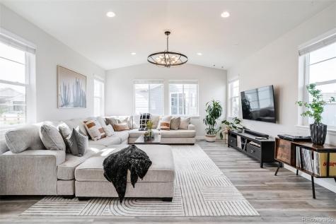 9330 Dunraven Street Arvada CO 80007
