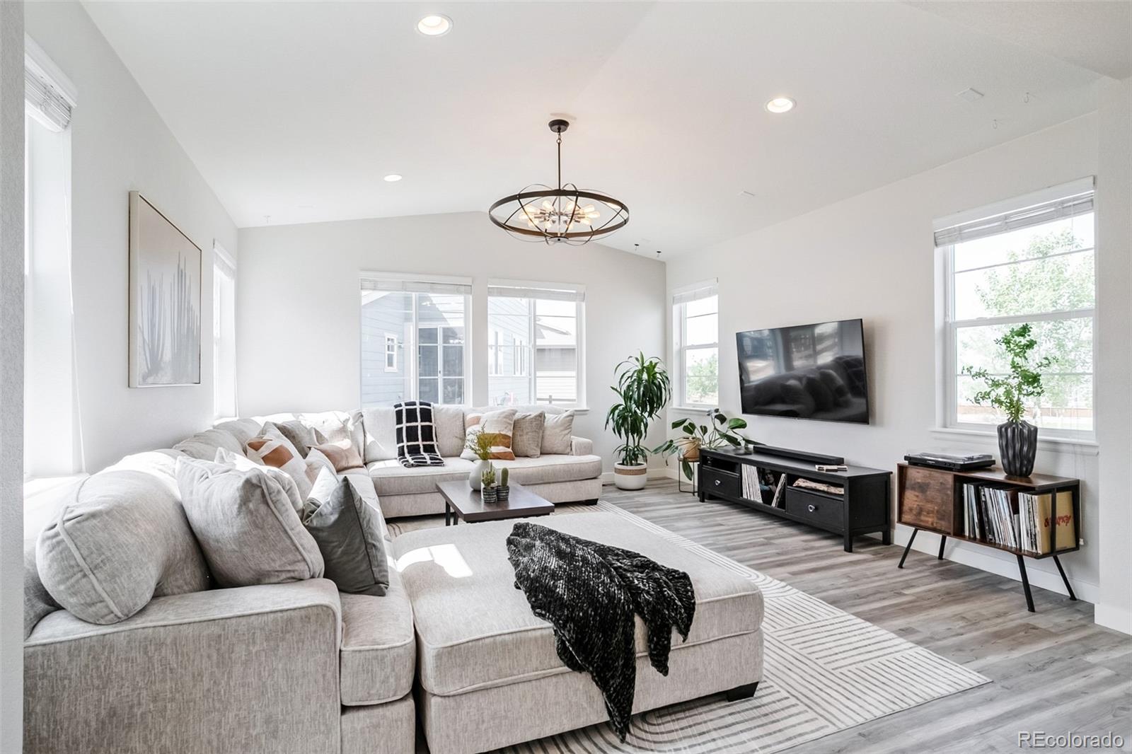 9330 Dunraven Street Arvada CO 80007