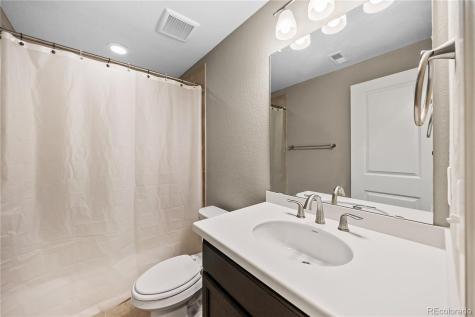 27746 E Frost Place Aurora CO 80016