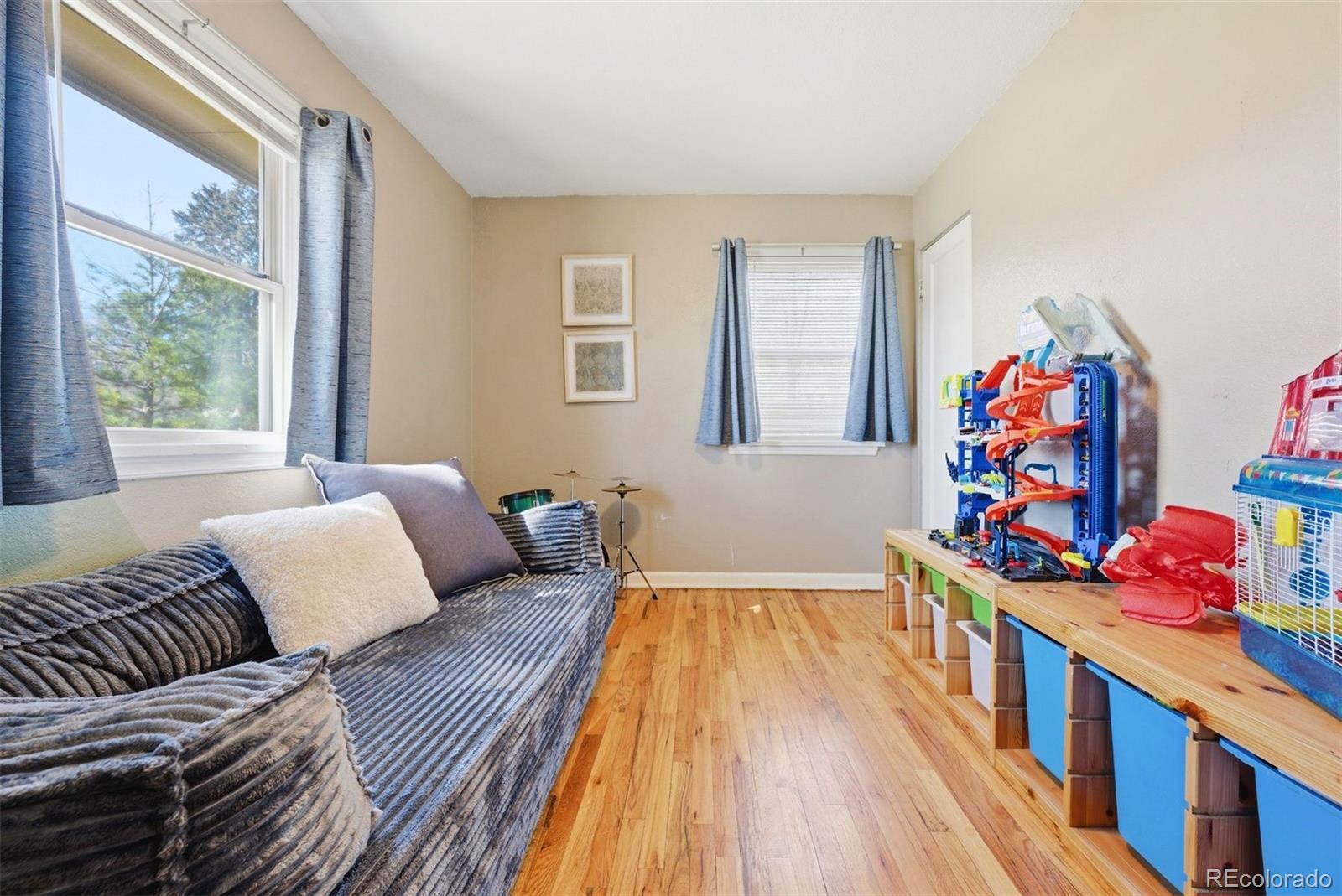 1738 Valentia Street Denver CO 80220